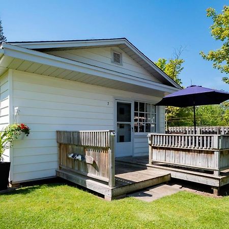 Bel Air Cottages And Motel Sauble Beach Ngoại thất bức ảnh