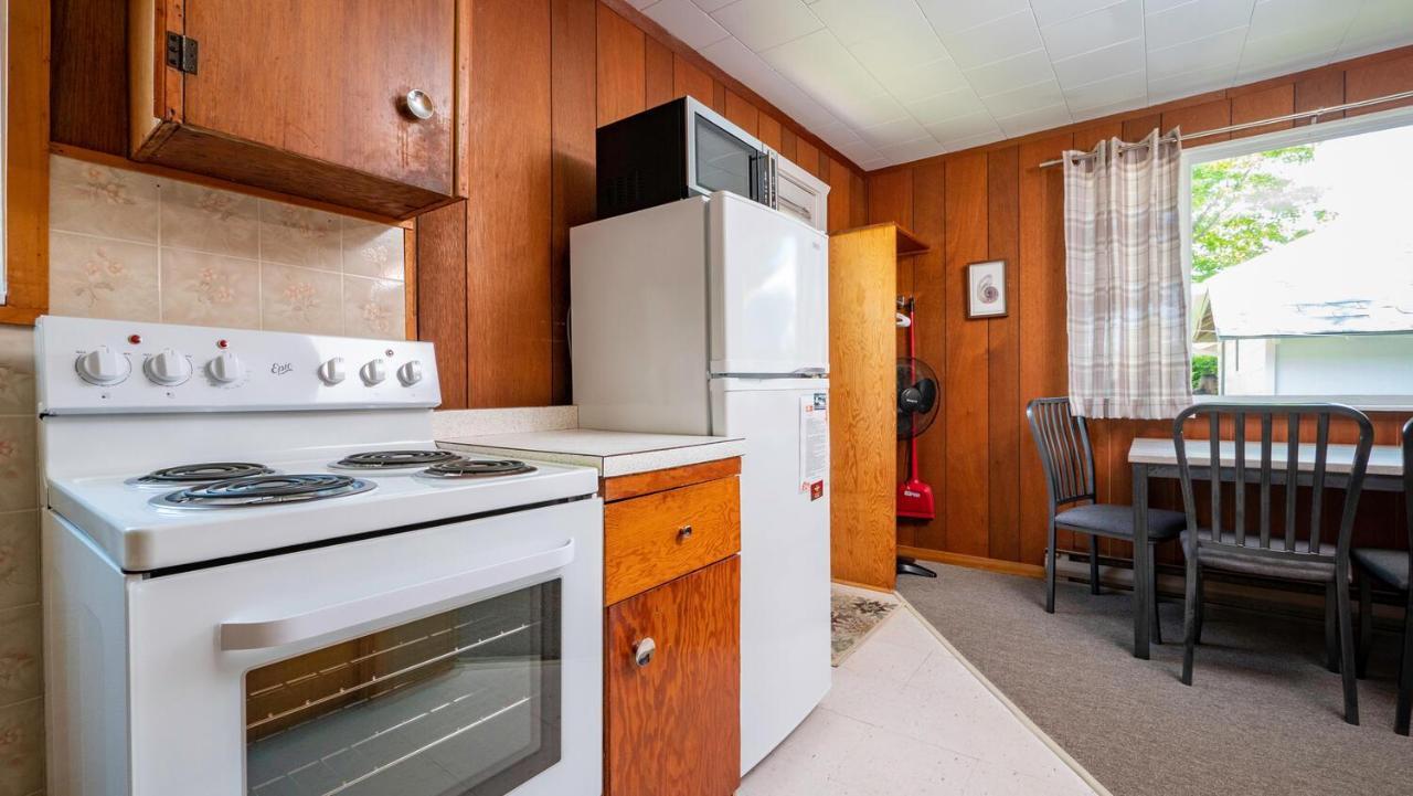 Bel Air Cottages And Motel Sauble Beach Ngoại thất bức ảnh
