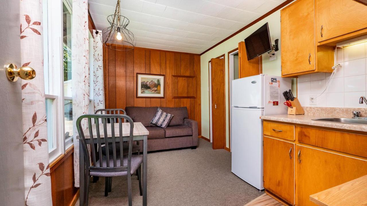 Bel Air Cottages And Motel Sauble Beach Ngoại thất bức ảnh