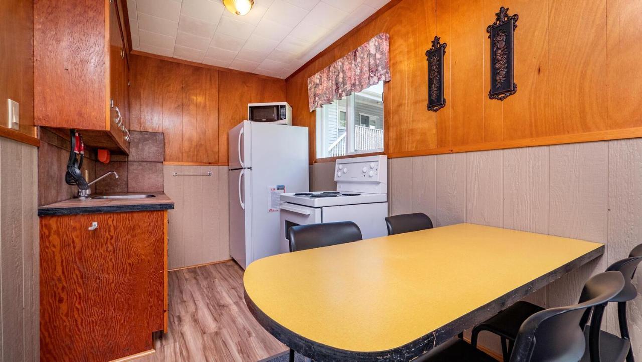 Bel Air Cottages And Motel Sauble Beach Ngoại thất bức ảnh