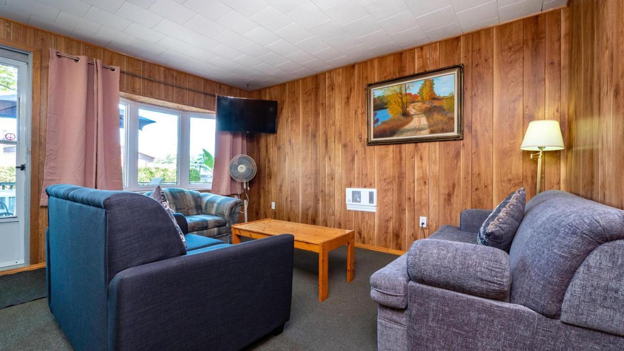 Bel Air Cottages And Motel Sauble Beach Ngoại thất bức ảnh